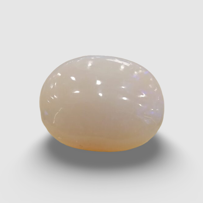 Natural White Opal|5H00| 17.00 Ratti | Oval Cabochone | Certified No. IGCDKBAJ42910