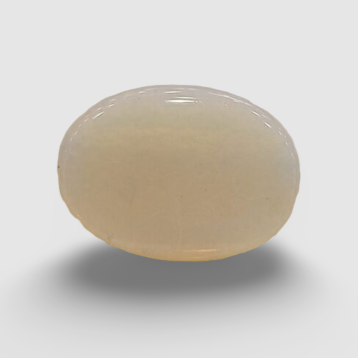 Natural White Opal|5H00| 2.33 Ratti | Oval Cabochone | Certified No. IGCDKBAJ42912