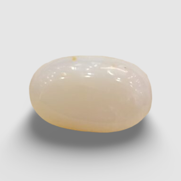 Natural White Opal|5H00| 4.33 Ratti | Oval Cabochone | Certified No. IGCDKBAJ42945