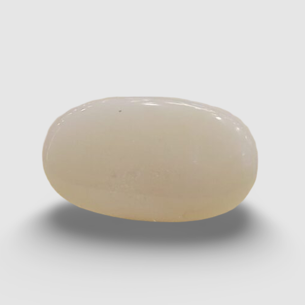 Natural White Opal|8H00| 5.22 Ratti | Oval Cabochone | Certified No. IGCDKBAJ42991