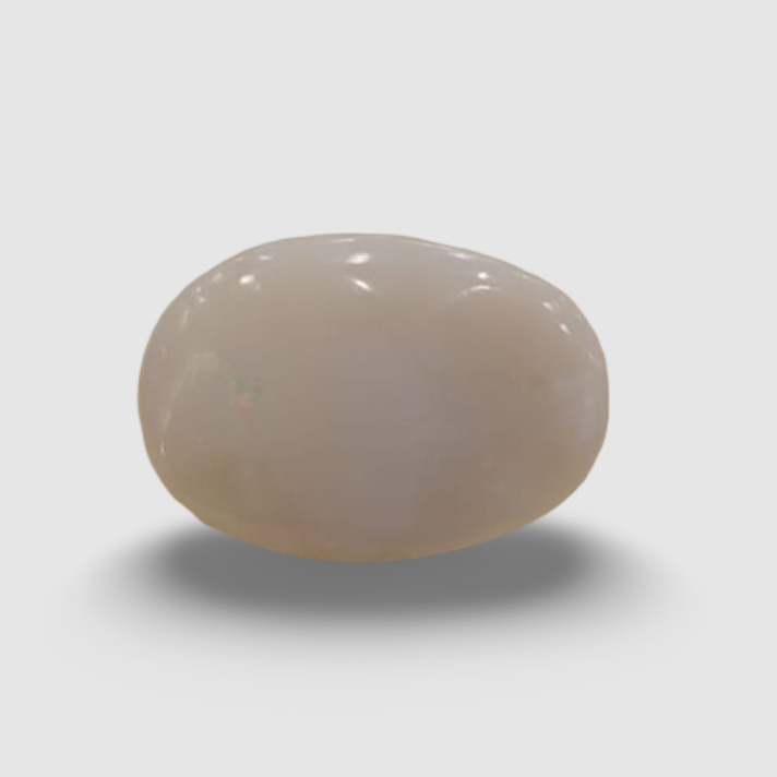 Natural White Opal|5H00| 5.50 Ratti | Oval Cabochone | Certified No. IGCDKBAJ42996