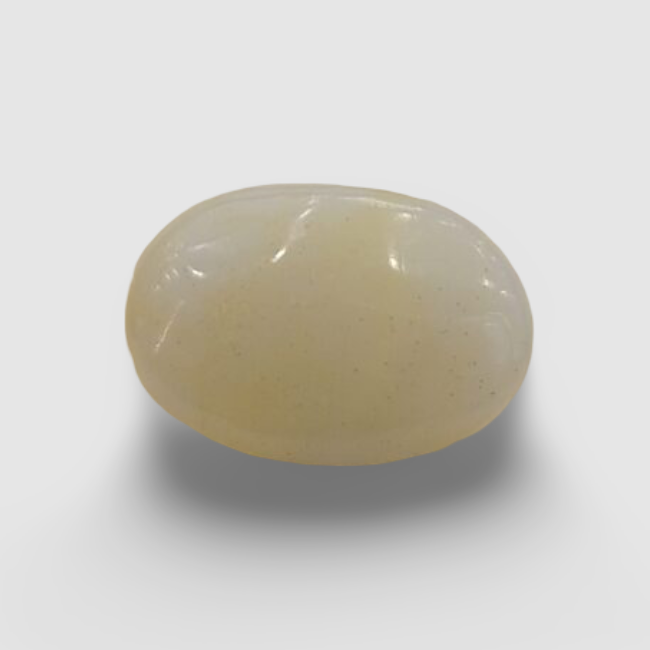 Natural White Opal|5H00| 7.39 Ratti | Oval Cabochone | Certified No. IGCDKBAJ43025
