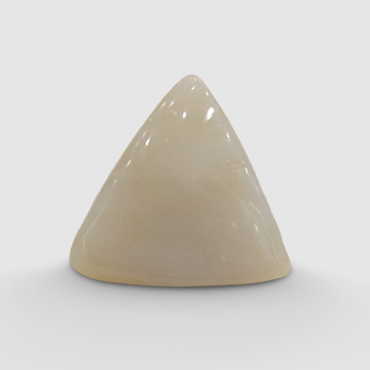 Natural White Opal|8H00| 9.22 Ratti | Triangular Cabochone | Certified No. IGCDKBAJ42919