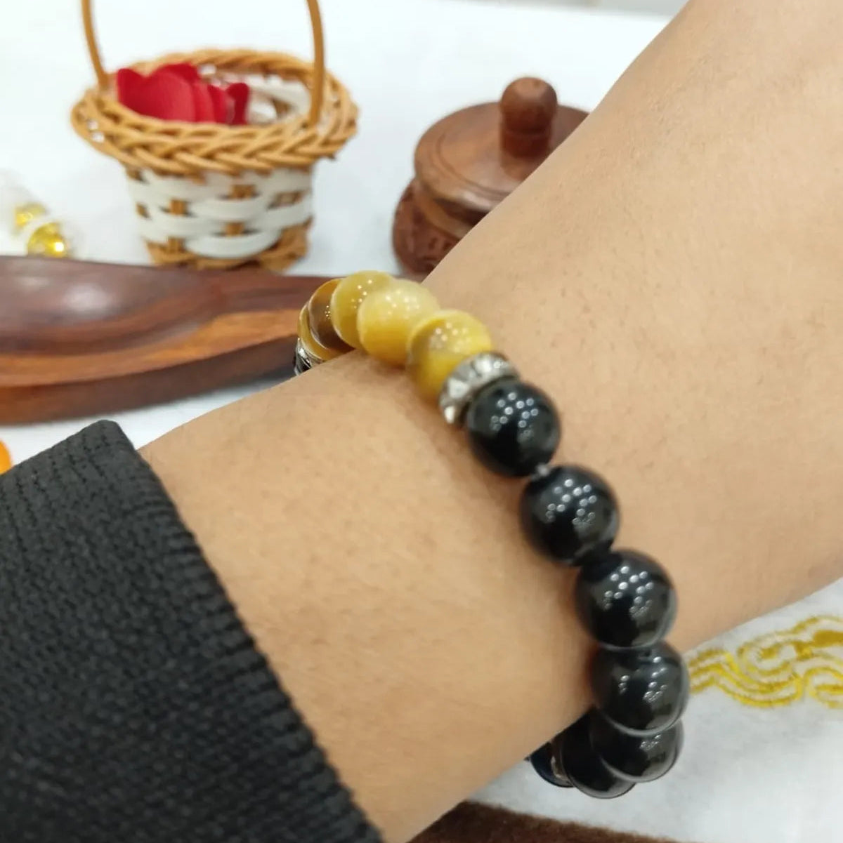 Black & Brown Catseys Bracelet Protection against Negative Energy for Men & women