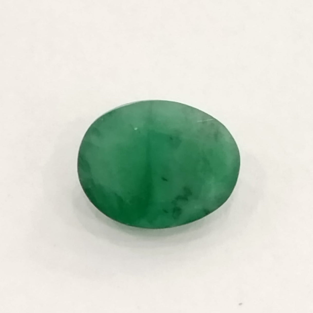 Natural Emerald |15H00| Oval Cut | Lab Certified No. IGCDKBAJ46100