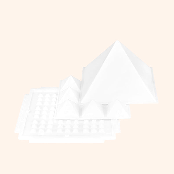 WHITE 3 LAYER PLASTIC PYRAMID