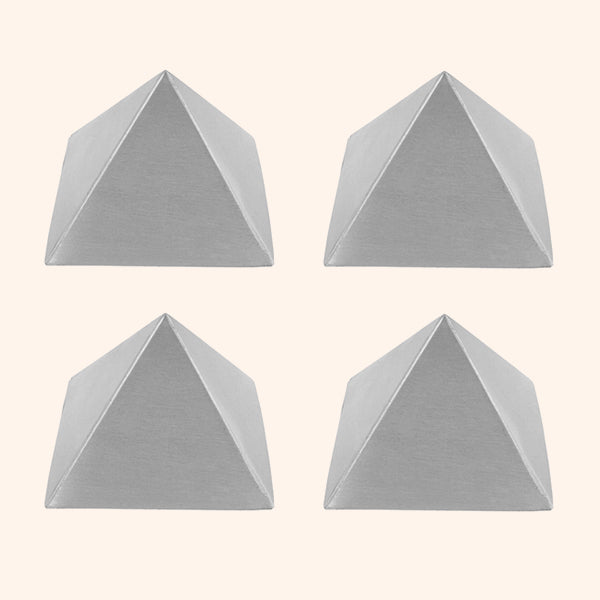 IRON PLAIN HOLLOW PYRAMID 2 INCH SET 4